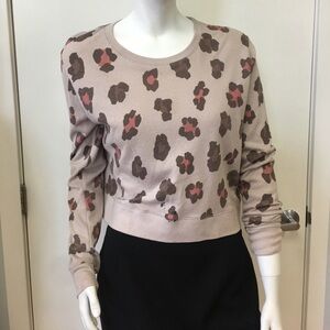 Forever 21 Leopard Sweater Size M